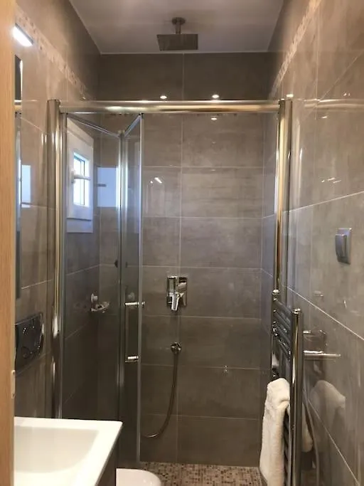 Apartment Tiny Deluxe Suite In Kalamaria Thessaloniki